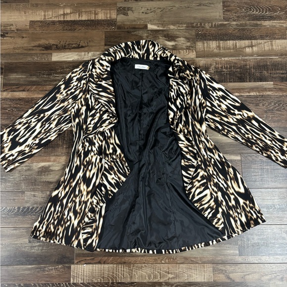 Calvin Klein Black and Tan Animal Print Blazer - Picture 1 of 2